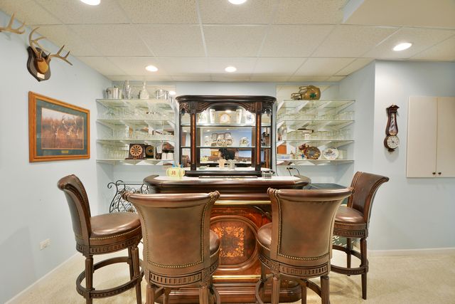 23 Red Tail Drive, Hawthorn Woods, IL 60047