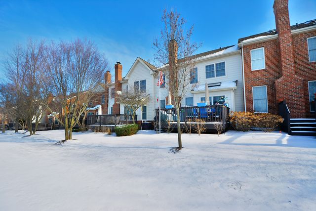 23 Red Tail Drive, Hawthorn Woods, IL 60047