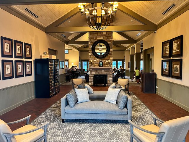 23 Red Tail Drive, Hawthorn Woods, IL 60047