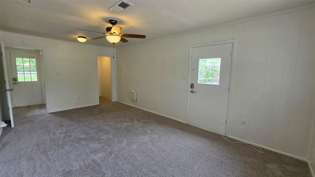 604 Sun Valley Drive, Denton, TX 76209