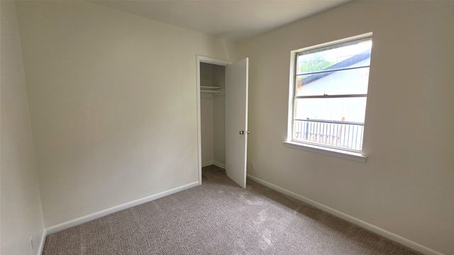 604 Sun Valley Drive, Denton, TX 76209