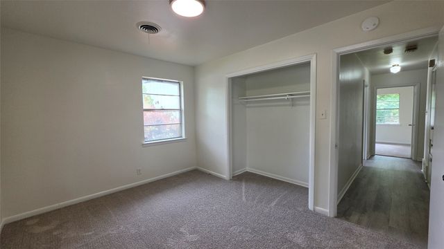 604 Sun Valley Drive, Denton, TX 76209