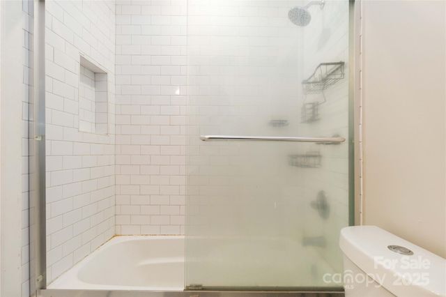 811 E Morehead Street 6, Charlotte, NC 28202