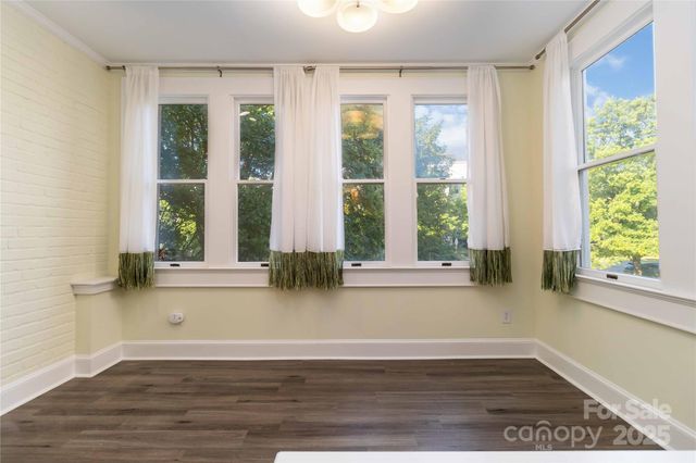 811 E Morehead Street 6, Charlotte, NC 28202