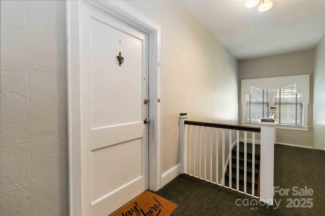 811 E Morehead Street 6, Charlotte, NC 28202