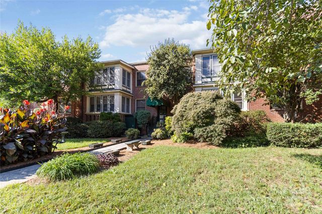 811 E Morehead Street 6, Charlotte, NC 28202