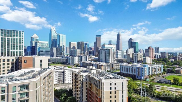 811 E Morehead Street 6, Charlotte, NC 28202