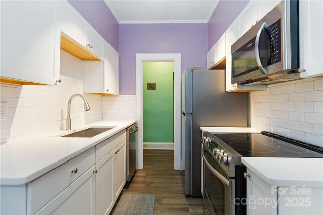 811 E Morehead Street 6, Charlotte, NC 28202