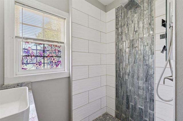 1628 S GROVE STREET, Eustis, FL 32726