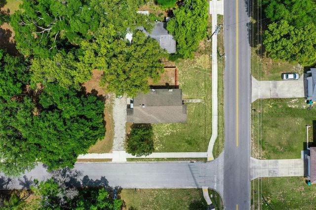 1628 S GROVE STREET, Eustis, FL 32726