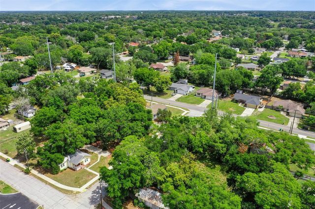 1628 S GROVE STREET, Eustis, FL 32726