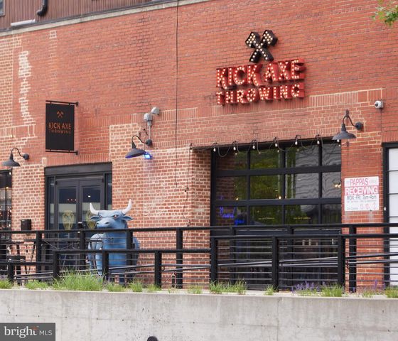 2208 S ST NE, Washington, DC 20002