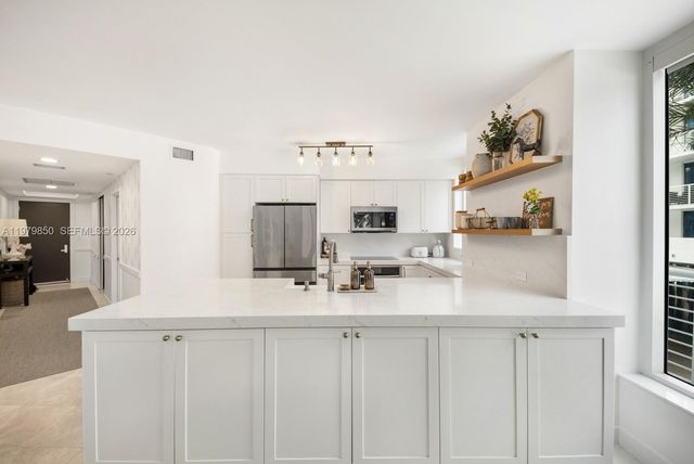 2831 N Ocean Boulevard 207N, Fort Lauderdale, FL 33308