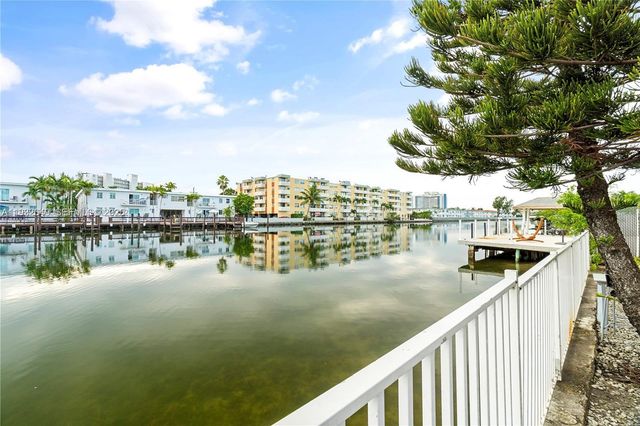 7975 Crespi Blvd 1, Miami Beach, FL 33141