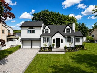 27 Grandview Dr, Wayne Twp., NJ 07470