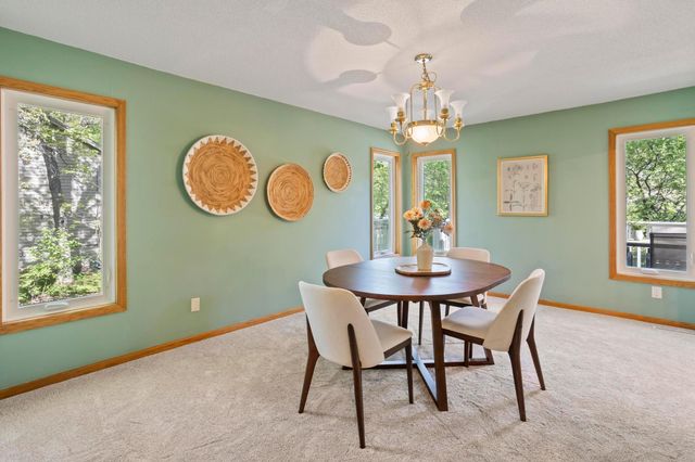 12827 Dover Court, Apple Valley, MN 55124