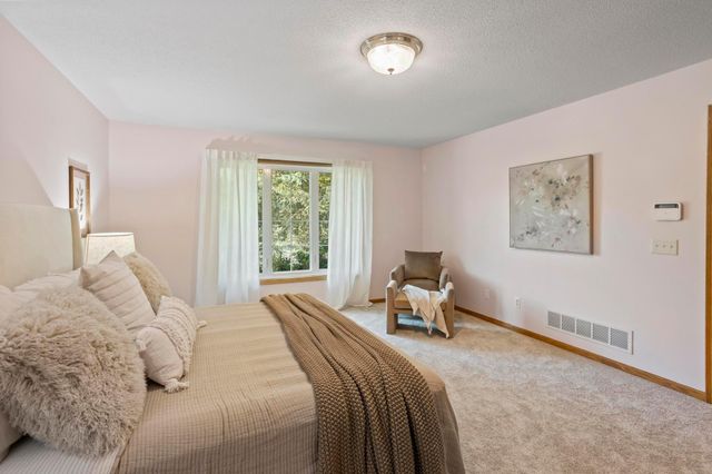12827 Dover Court, Apple Valley, MN 55124