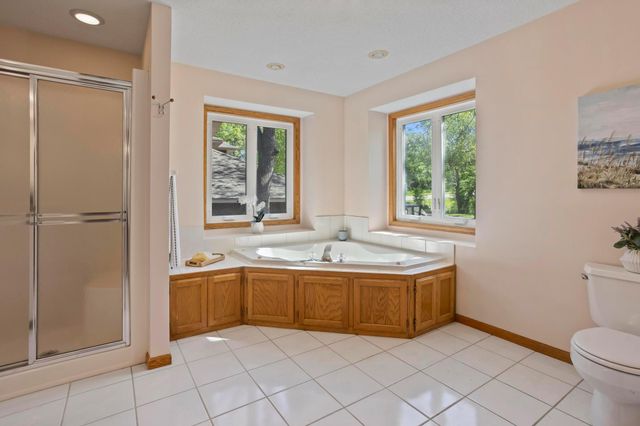 12827 Dover Court, Apple Valley, MN 55124