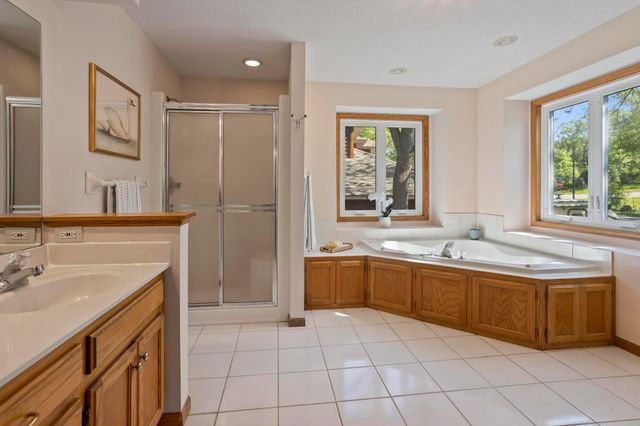 12827 Dover Court, Apple Valley, MN 55124