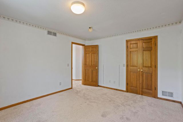12827 Dover Court, Apple Valley, MN 55124