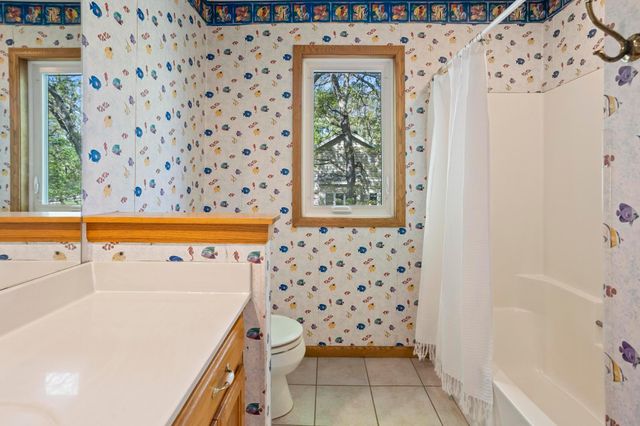 12827 Dover Court, Apple Valley, MN 55124
