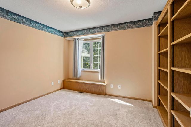 12827 Dover Court, Apple Valley, MN 55124