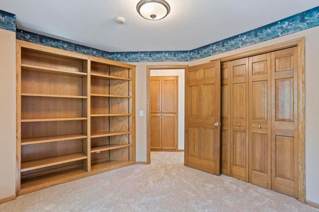 12827 Dover Court, Apple Valley, MN 55124