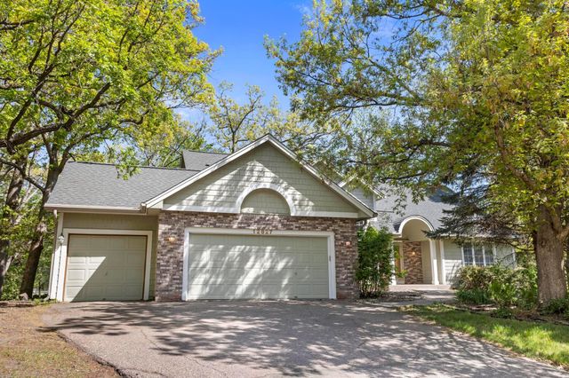 12827 Dover Court, Apple Valley, MN 55124