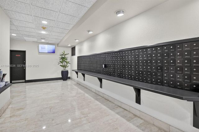 2750 NE 183rd Street 506, Aventura, FL 33160
