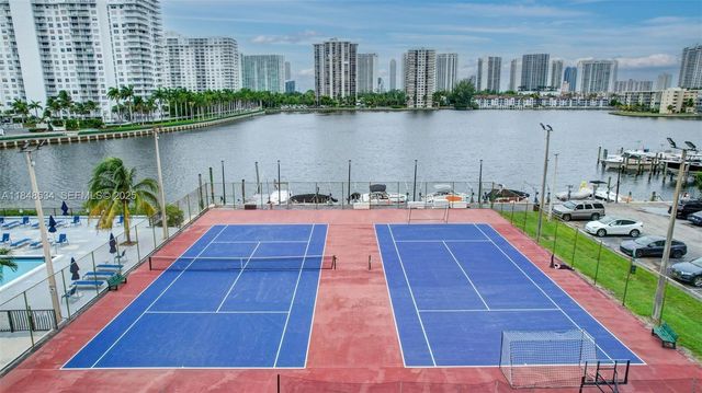 2750 NE 183rd Street 506, Aventura, FL 33160