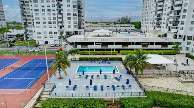2750 NE 183rd Street 506, Aventura, FL 33160