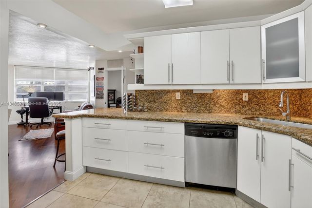 2750 NE 183rd Street 506, Aventura, FL 33160