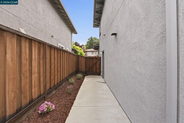 20 Terraced Hills Way, San Ramon, CA 94583