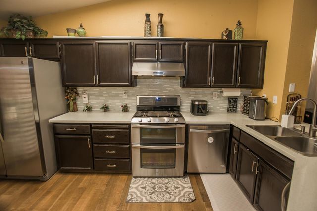 9144 Lakemont Dr, Elk Grove, CA 95624
