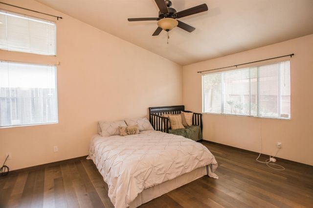 9144 Lakemont Dr, Elk Grove, CA 95624