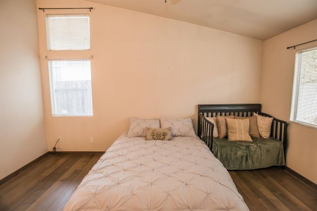 9144 Lakemont Dr, Elk Grove, CA 95624