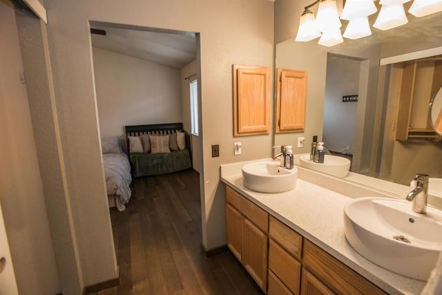 9144 Lakemont Dr, Elk Grove, CA 95624