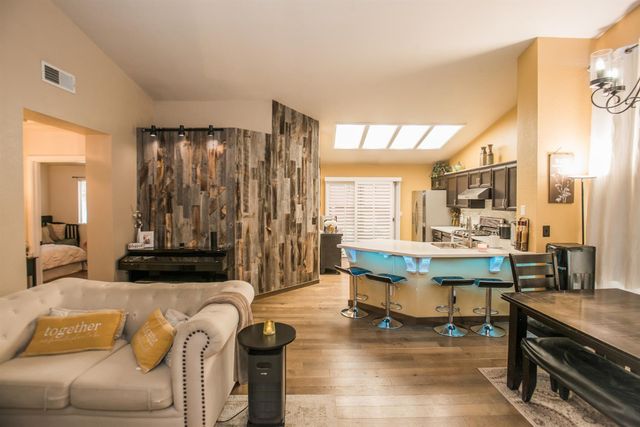 9144 Lakemont Dr, Elk Grove, CA 95624