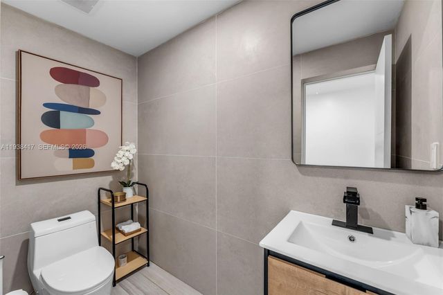 7500 SW 137th St, Palmetto Bay, FL 33158