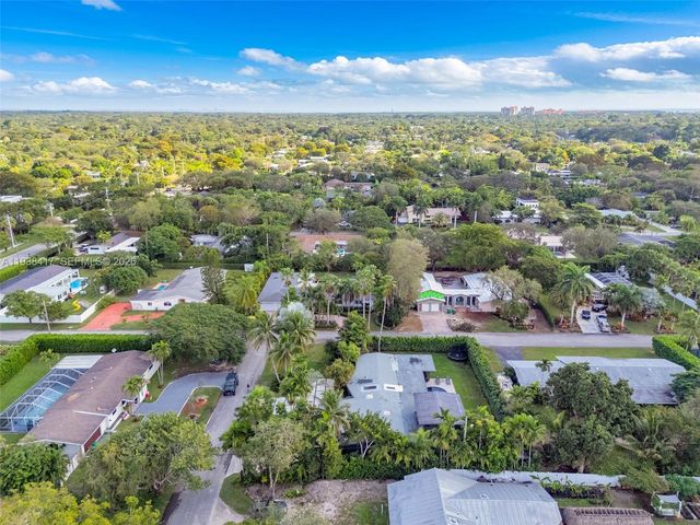 7500 SW 137th St, Palmetto Bay, FL 33158