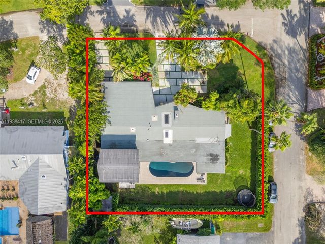 7500 SW 137th St, Palmetto Bay, FL 33158