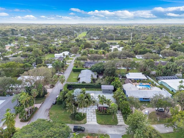 7500 SW 137th St, Palmetto Bay, FL 33158