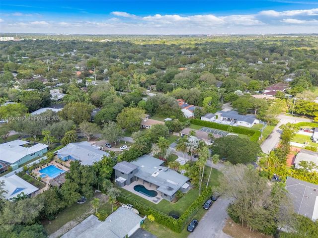 7500 SW 137th St, Palmetto Bay, FL 33158