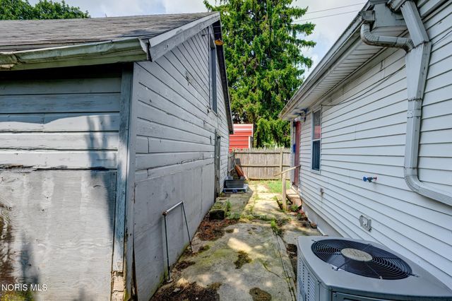 709 Chicago Street, Toledo, OH 43611