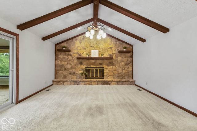 2448 S Sunrise Drive, New Palestine, IN 46163