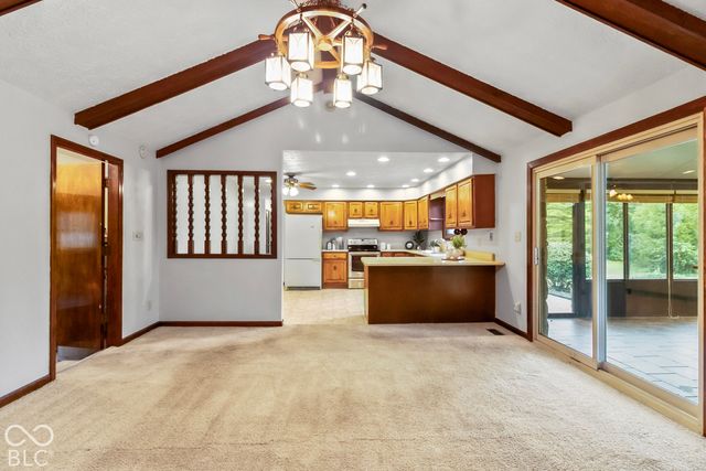 2448 S Sunrise Drive, New Palestine, IN 46163