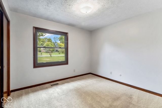 2448 S Sunrise Drive, New Palestine, IN 46163