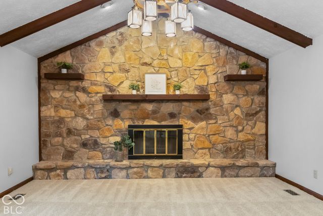 2448 S Sunrise Drive, New Palestine, IN 46163