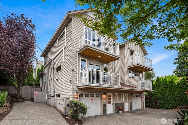 2310 W Dravus Street, Seattle, WA 98199