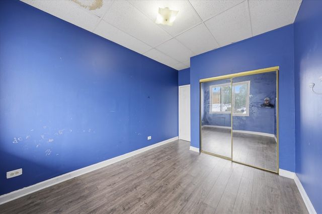 3926 W Columbus Avenue 3926, Chicago, IL 60652